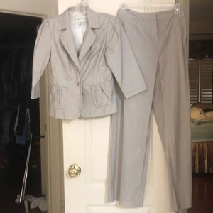 Women’s 2 piece suit
